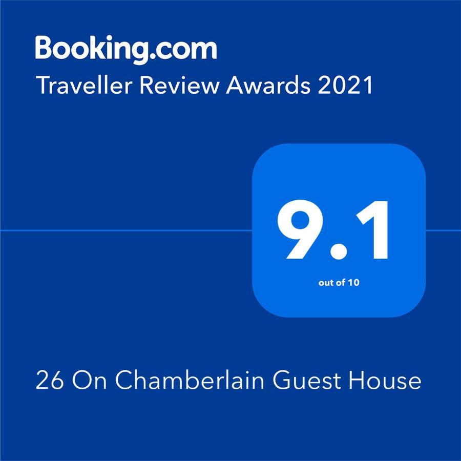 26 On Chamberlain Guest House Куинстаун Экстерьер фото
